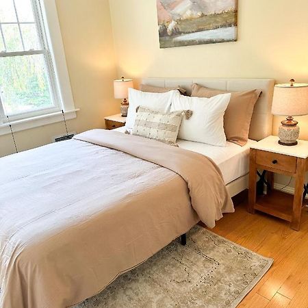 7 Mins Drive To Yale, Large Fenced Yard Villa New Haven Exteriör bild